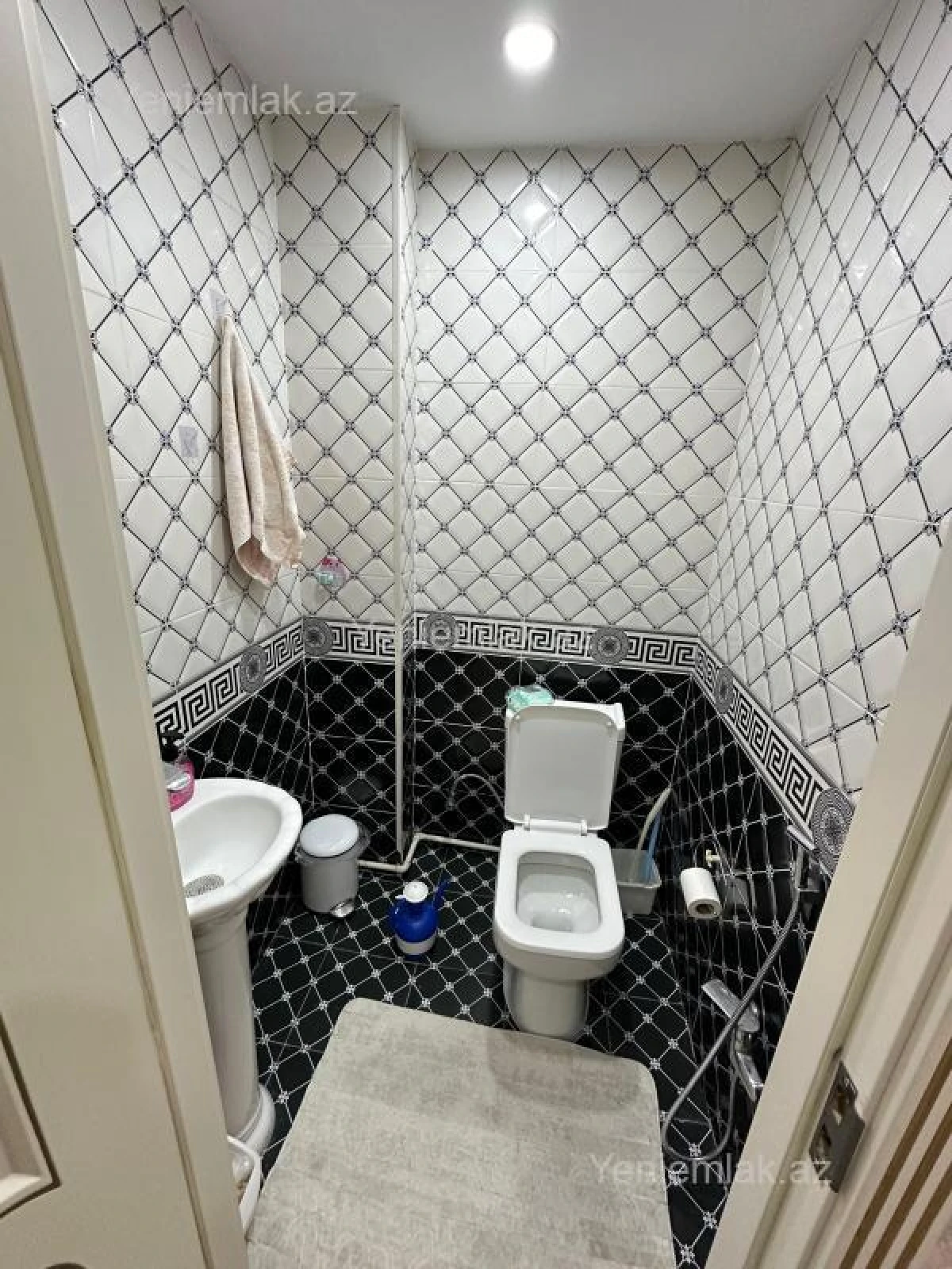 Satılır 2 otaqlı yeni tikili 55 m²