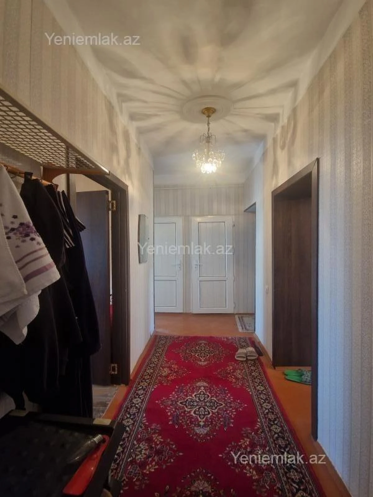 Satılır 4 otaqlı köhnə tikili 85 m²