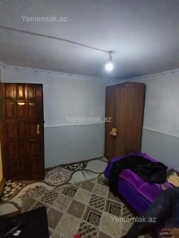 Satılır 3 otaqlı həyət evi 40 m²