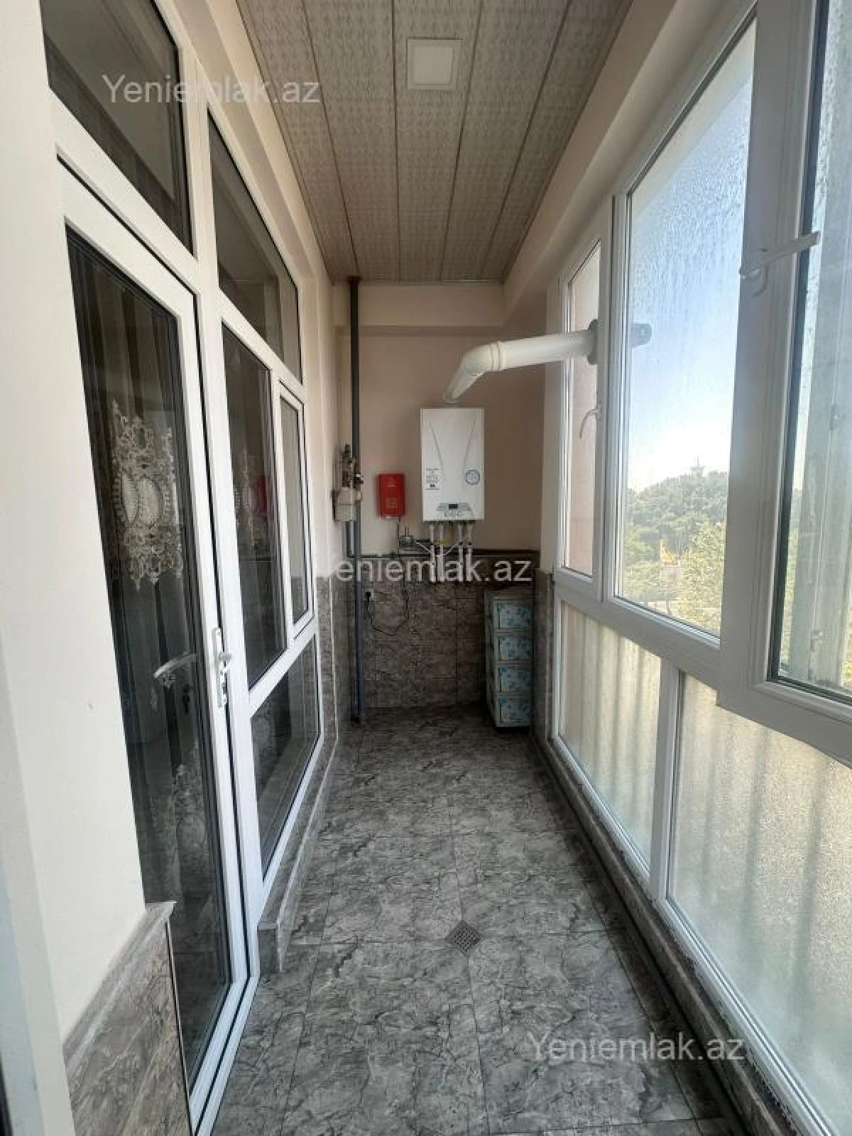 Satılır 3 otaqlı yeni tikili 141 m²