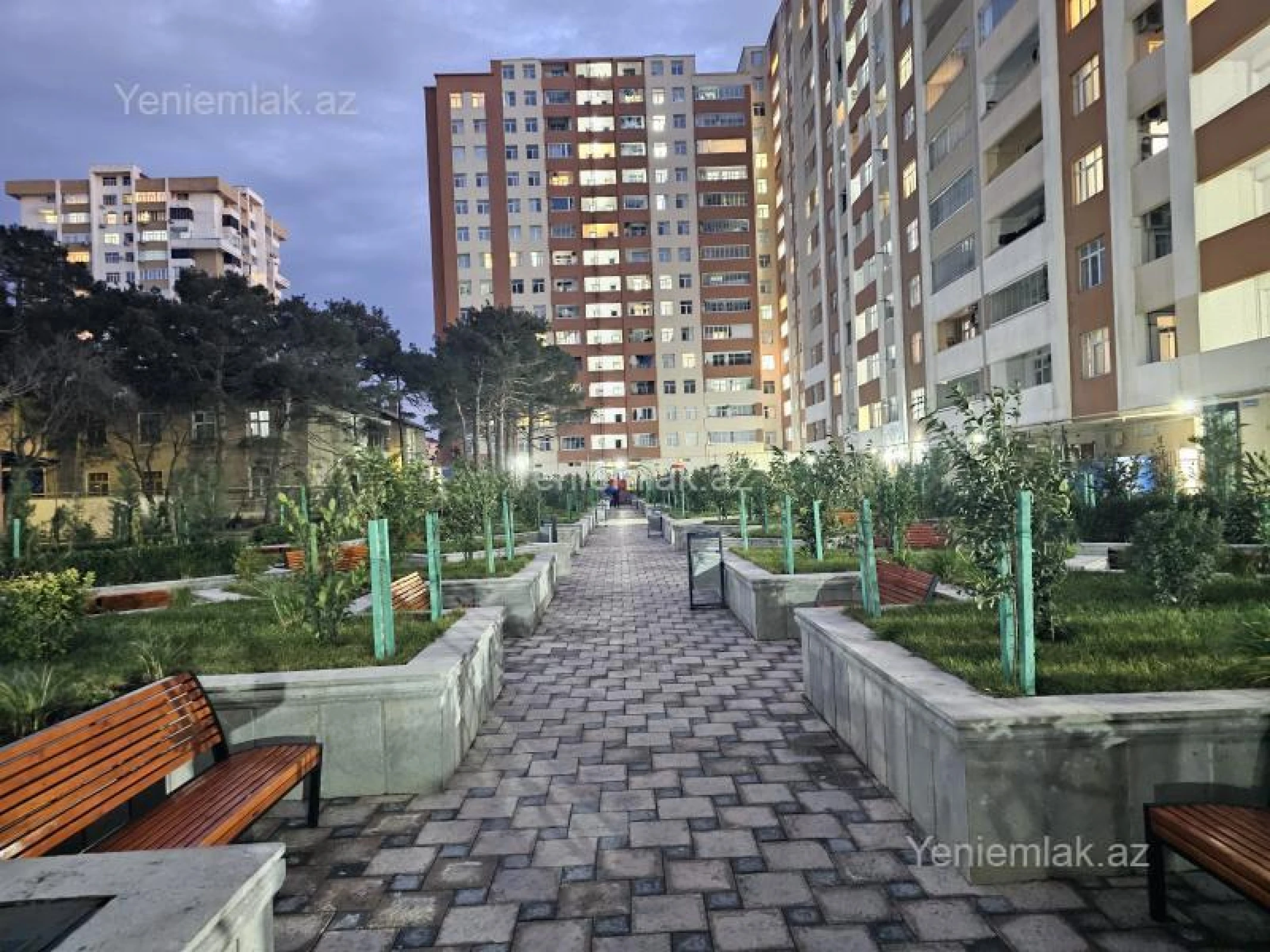 Satılır 3 otaqlı yeni tikili 141 m²