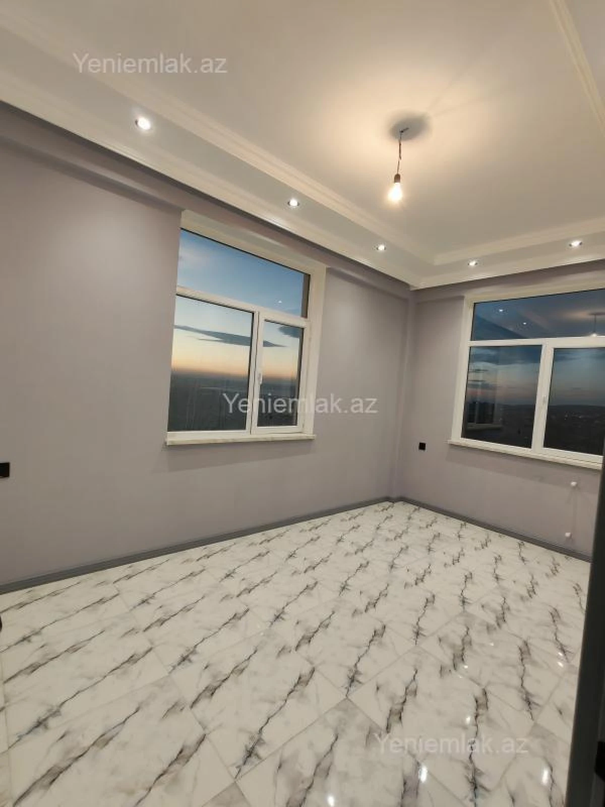 Satılır 2 otaqlı yeni tikili 62 m²