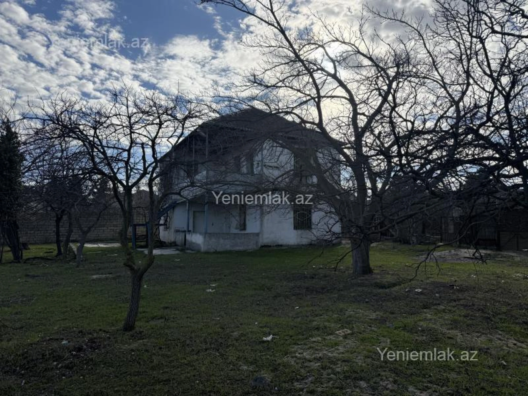 Satılır 3 otaqlı həyət evi 90 m²