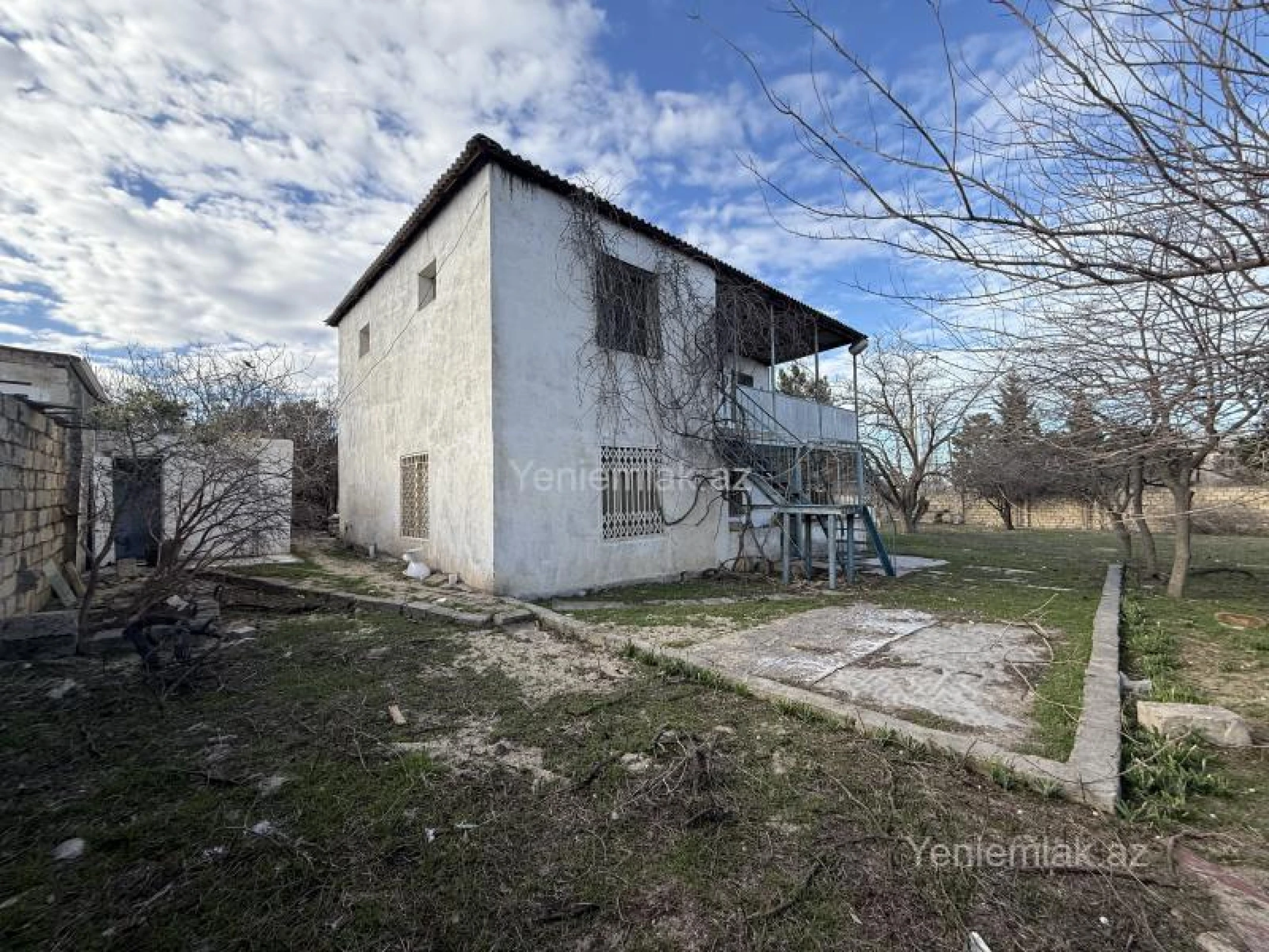 Satılır 3 otaqlı həyət evi 90 m²