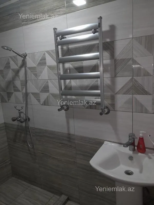 Satılır 4 otaqlı həyət evi 110 m²