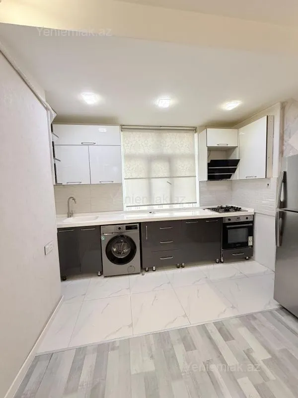 Satılır 2 otaqlı yeni tikili 65 m²