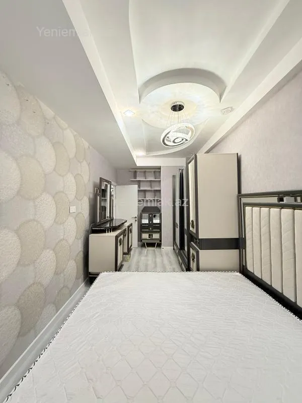 Satılır 2 otaqlı yeni tikili 65 m²