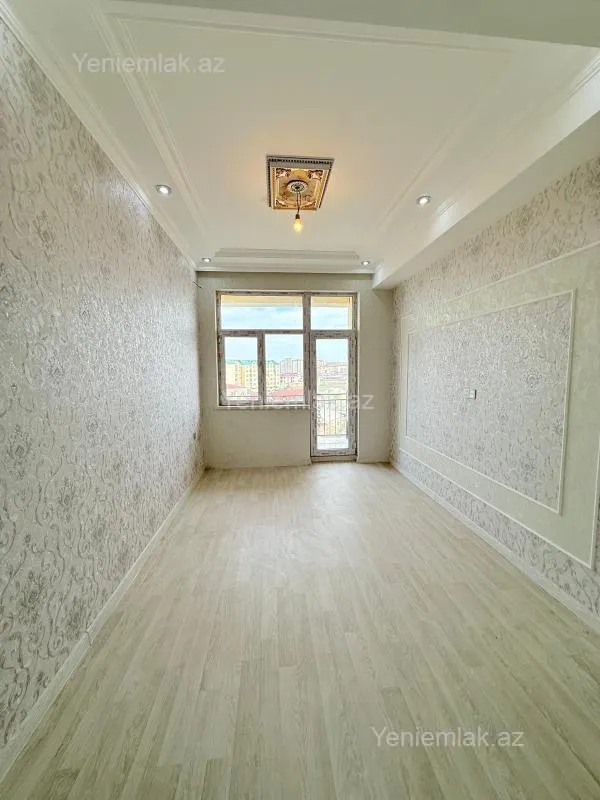 Satılır 2 otaqlı yeni tikili 64 m²