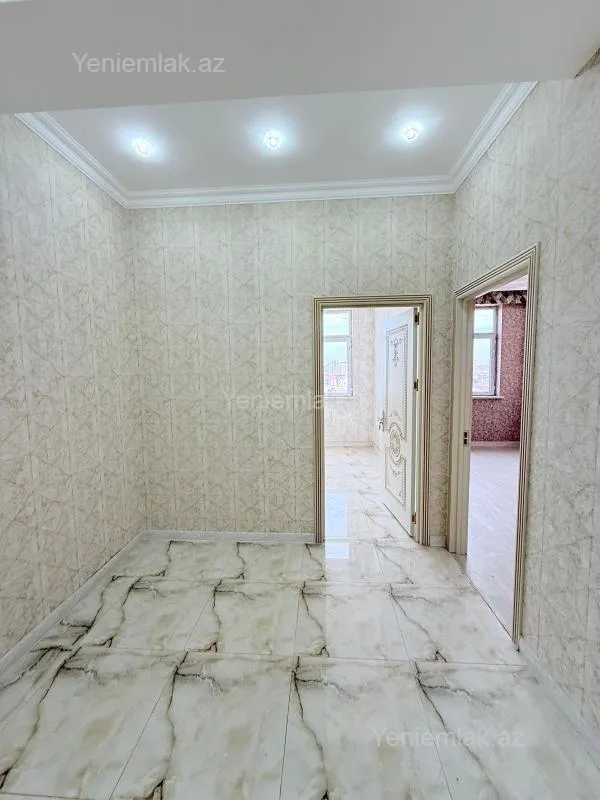 Satılır 2 otaqlı yeni tikili 64 m²