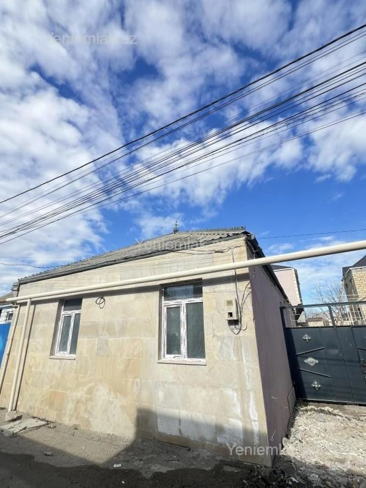 Satılır 3 otaqlı həyət evi 60 m²