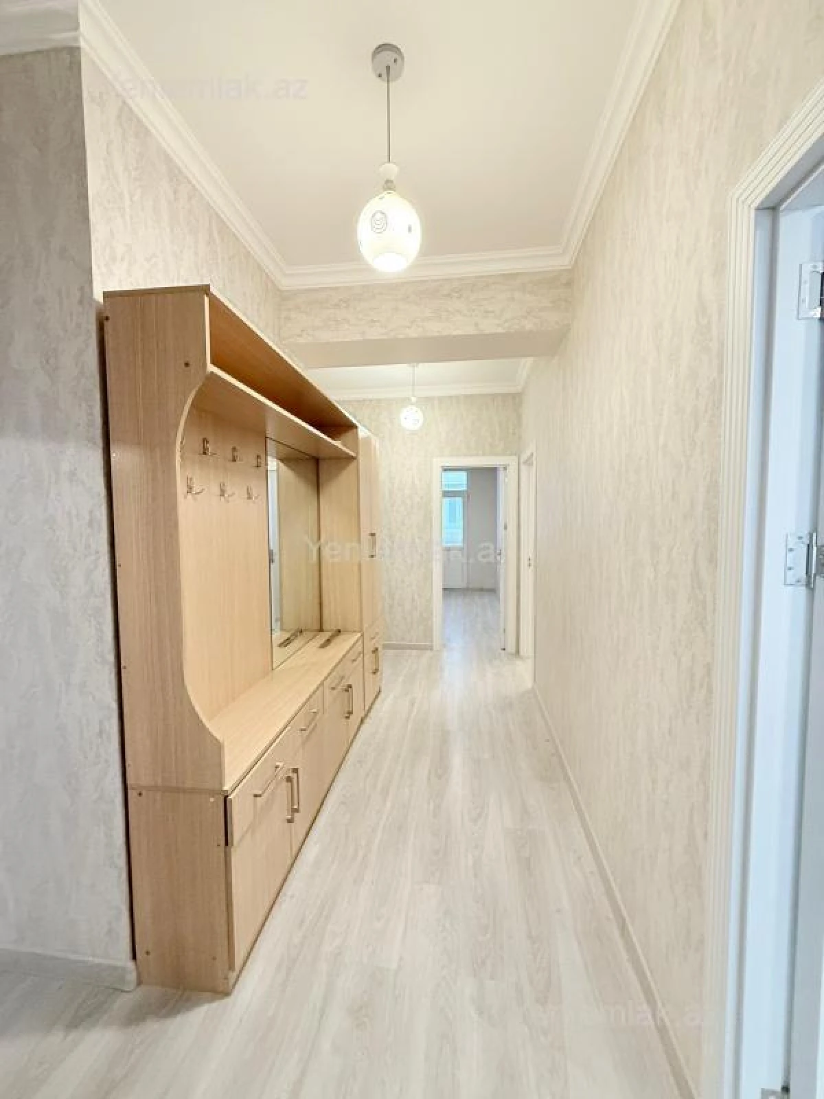 Satılır 4 otaqlı yeni tikili 105 m²