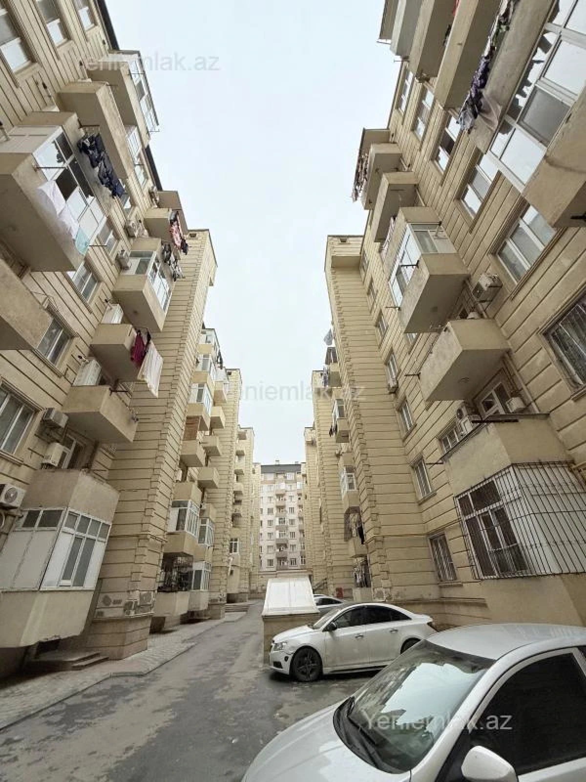Satılır 4 otaqlı yeni tikili 105 m²