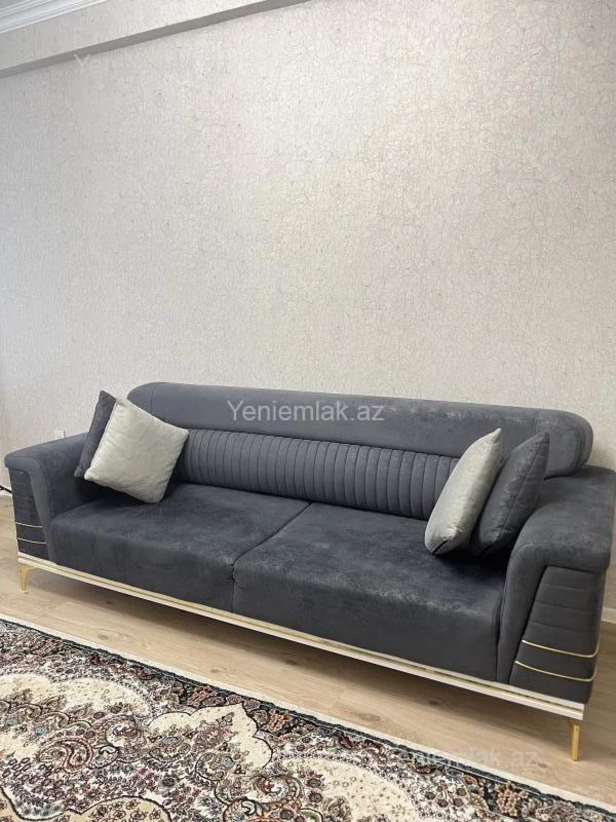 Satılır 2 otaqlı yeni tikili 81 m²