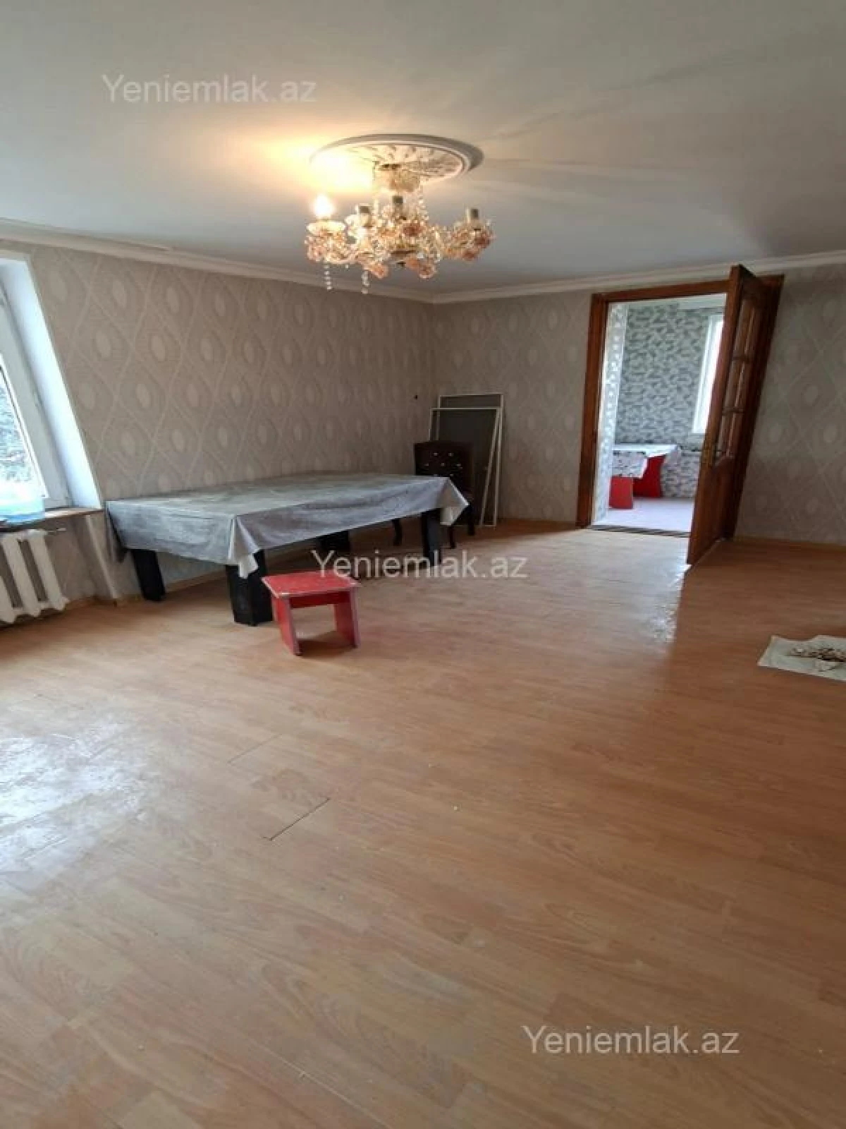 Satılır 2 otaqlı köhnə tikili 35 m²