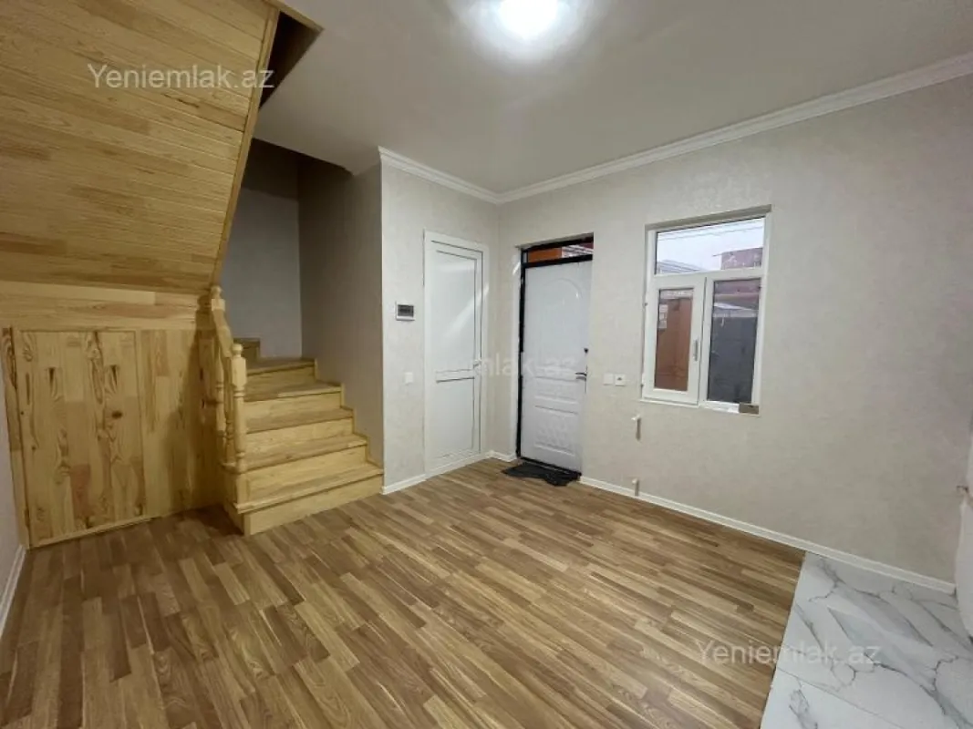 Satılır 3 otaqlı həyət evi 100 m²