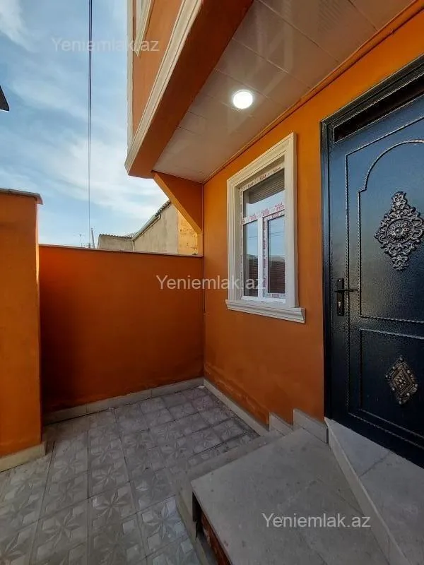 Satılır 3 otaqlı həyət evi 100 m²