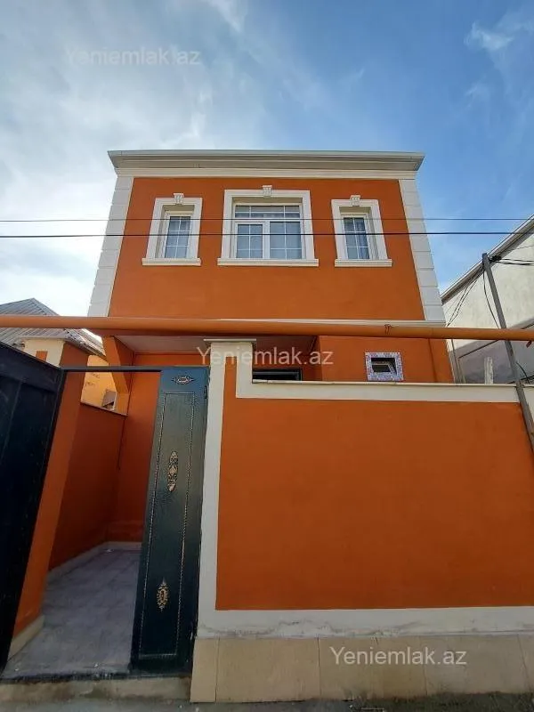 Satılır 3 otaqlı həyət evi 100 m²