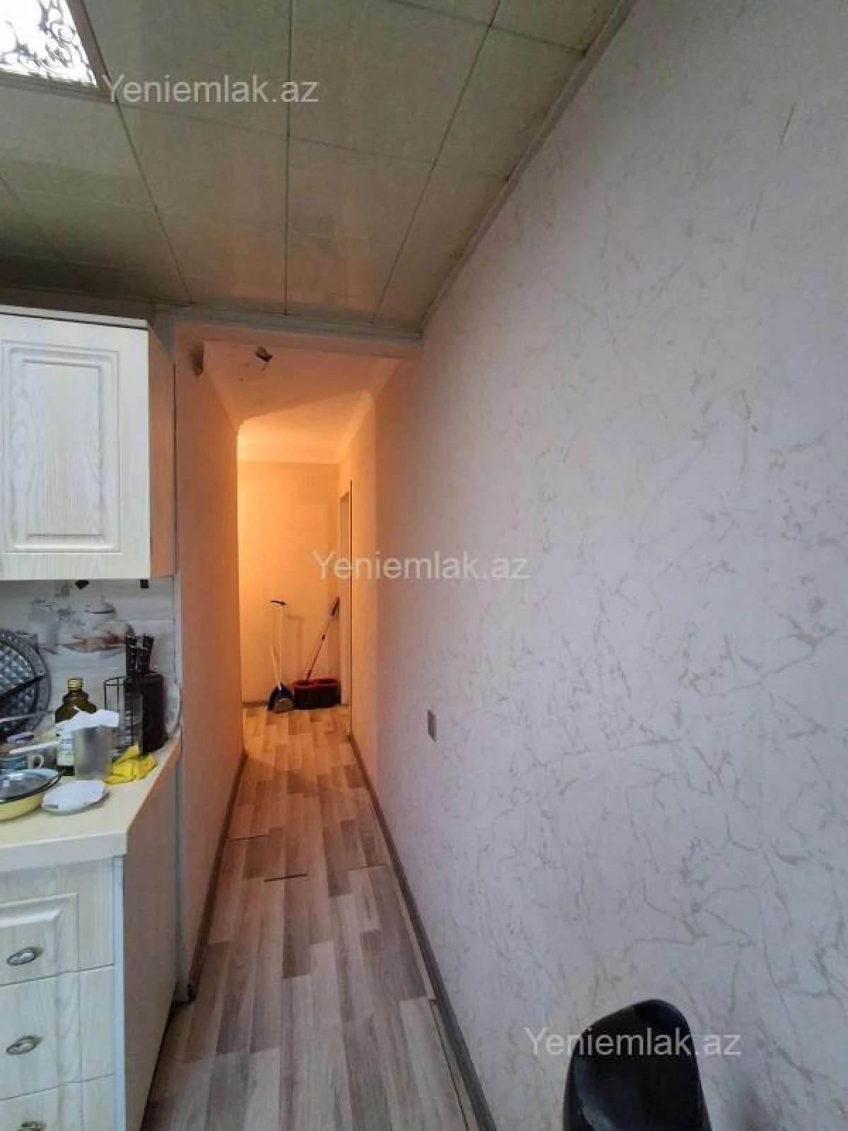 Satılır 2 otaqlı köhnə tikili 47 m²