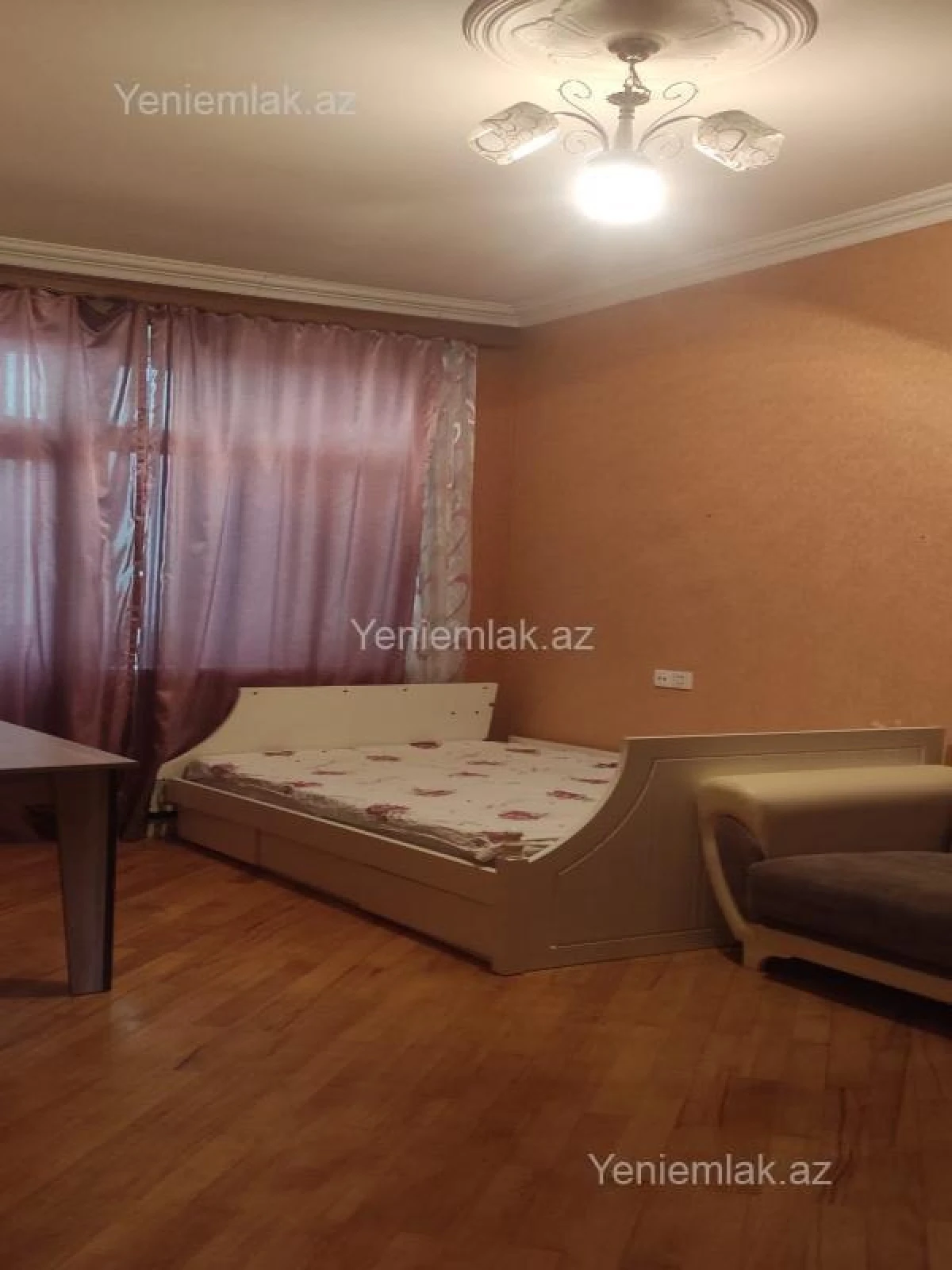 Satılır 2 otaqlı yeni tikili 72 m²