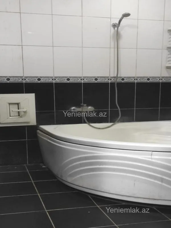 Satılır 2 otaqlı yeni tikili 72 m²