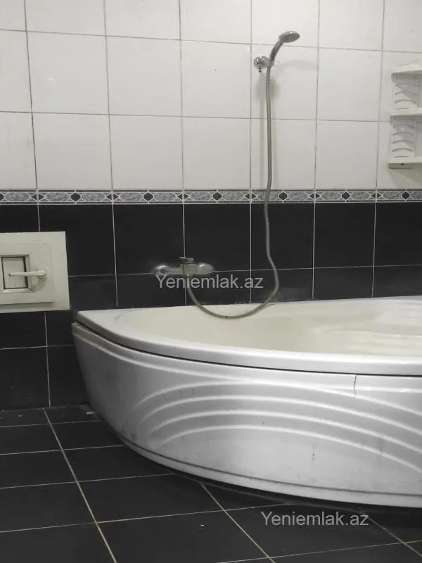 Satılır 2 otaqlı yeni tikili 72 m²