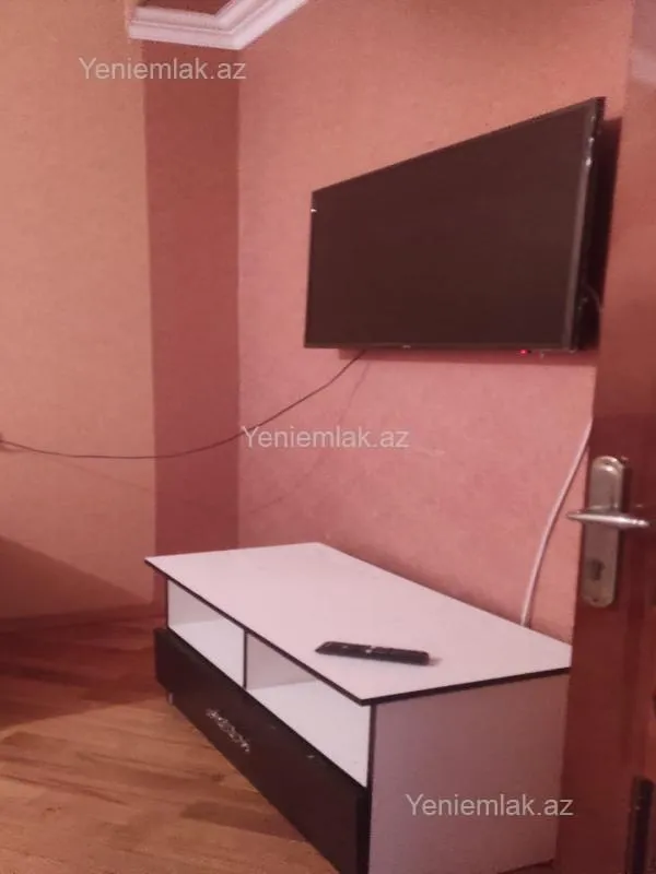 Satılır 2 otaqlı yeni tikili 72 m²