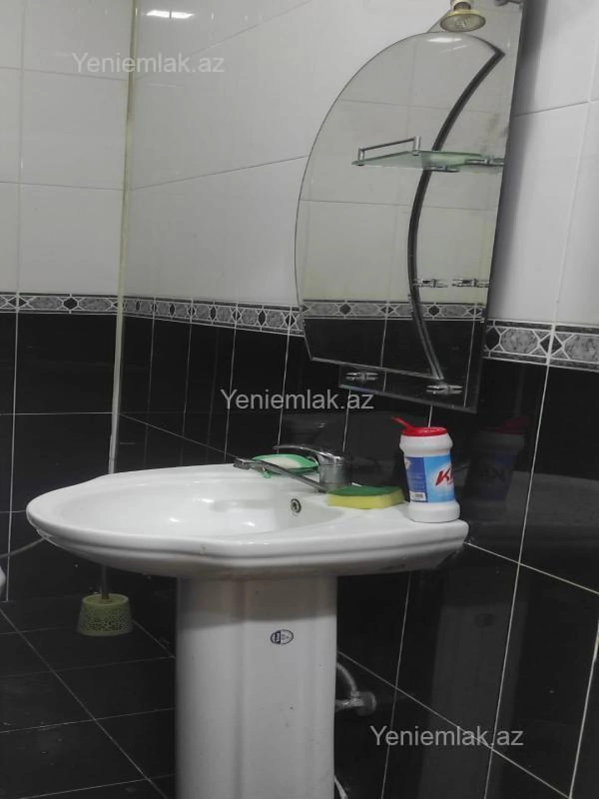Satılır 2 otaqlı yeni tikili 72 m²
