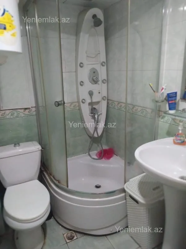 Satılır 3 otaqlı köhnə tikili 65 m²
