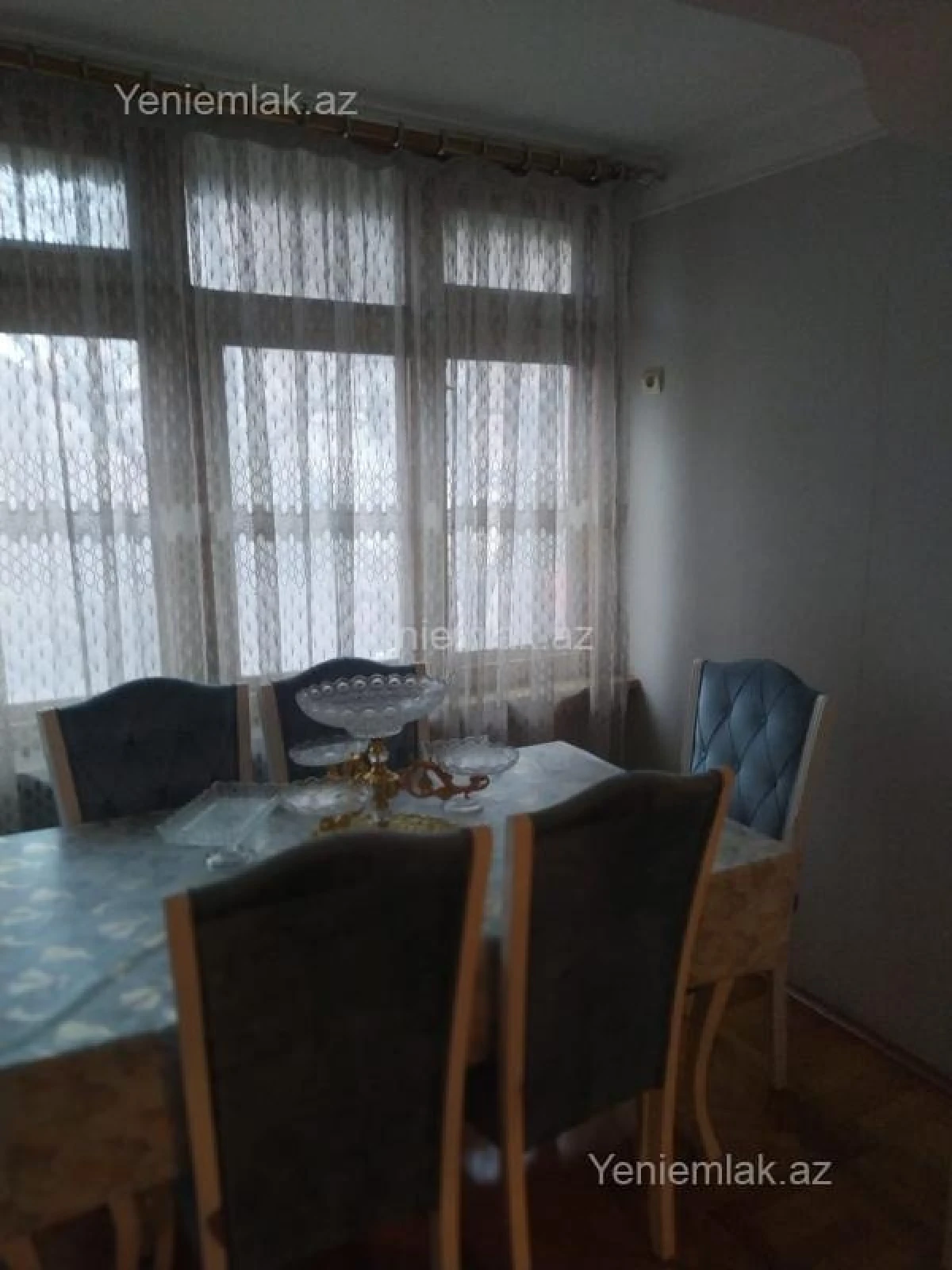 Satılır 3 otaqlı köhnə tikili 65 m²