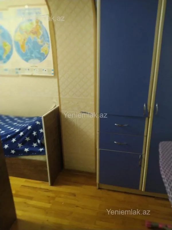Satılır 3 otaqlı köhnə tikili 65 m²