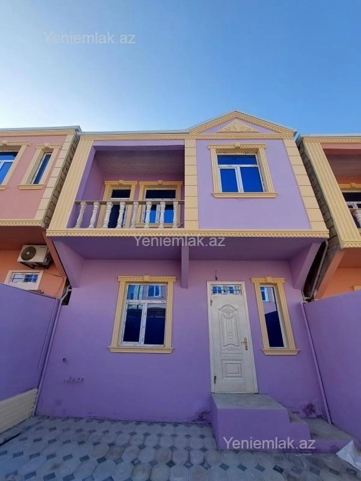 Satılır 4 otaqlı həyət evi 130 m²