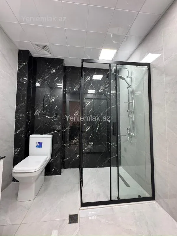 Satılır 3 otaqlı köhnə tikili 65 m²