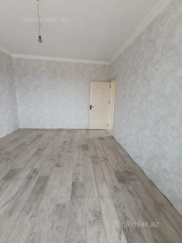 Satılır 4 otaqlı həyət evi 160 m²