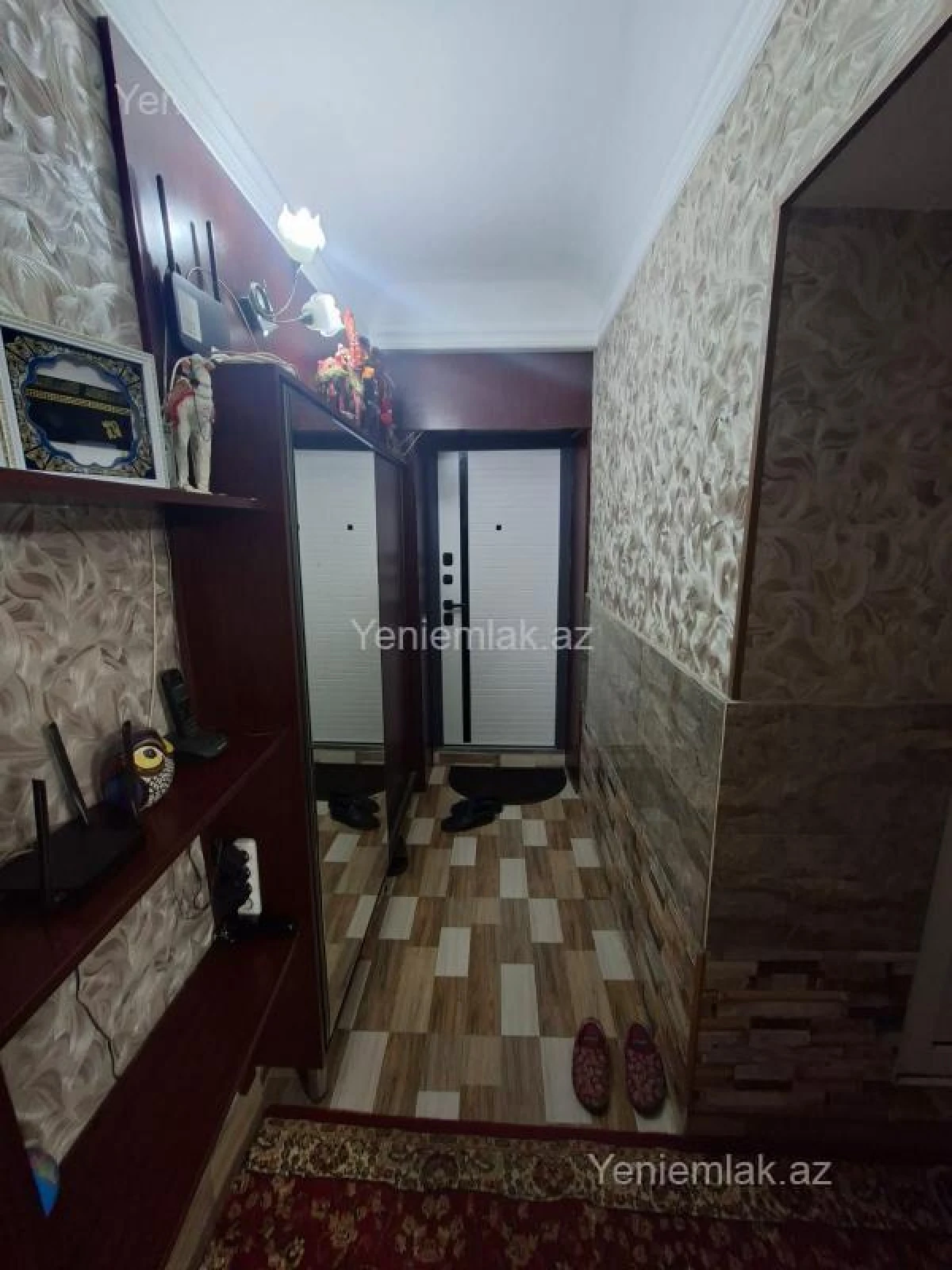 Satılır 2 otaqlı köhnə tikili 60 m²