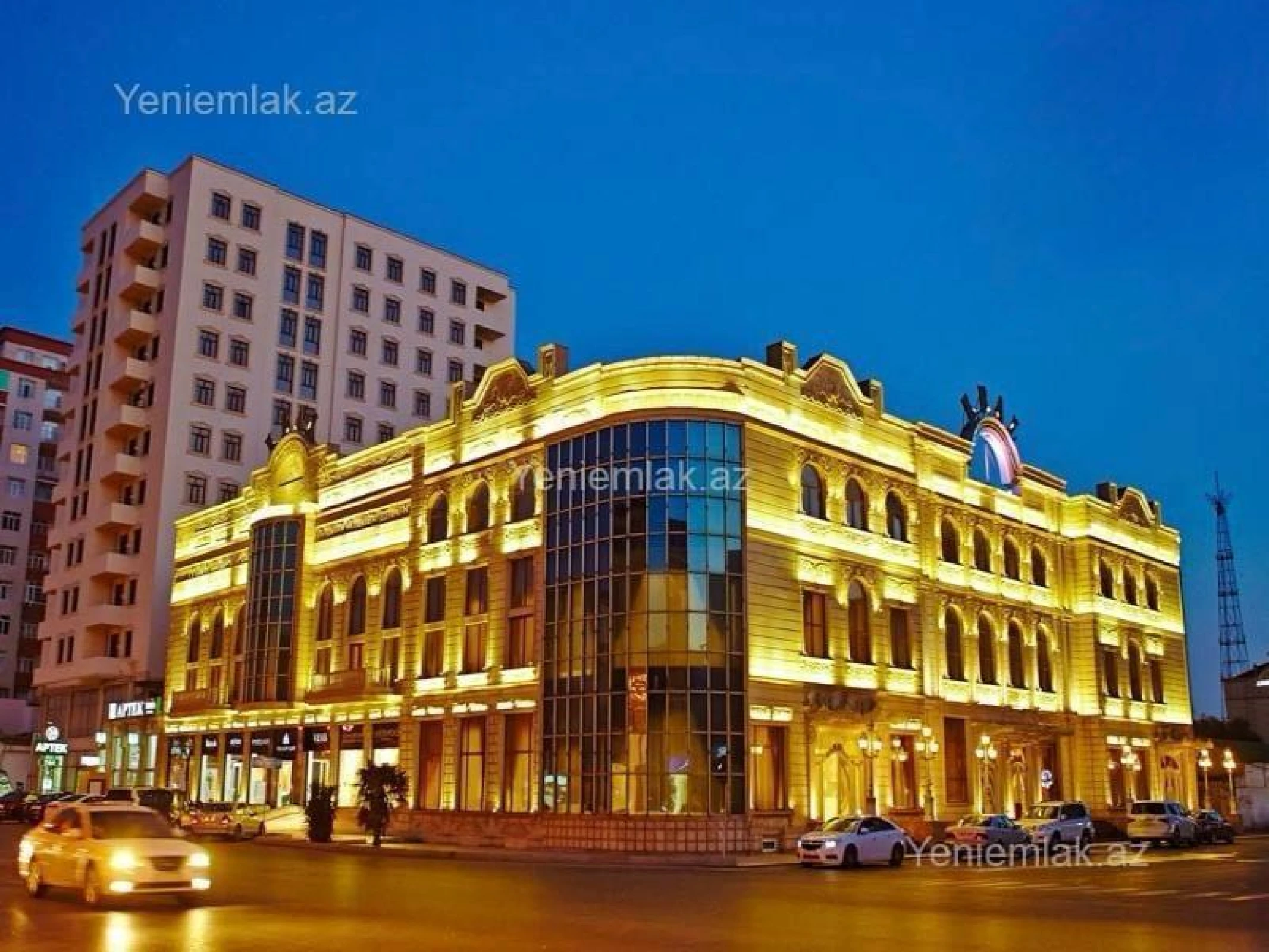 Satılır 3 otaqlı yeni tikili 135 m²