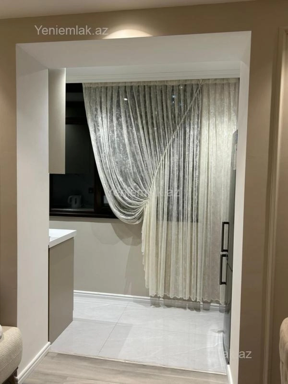 Satılır 3 otaqlı köhnə tikili 75 m²