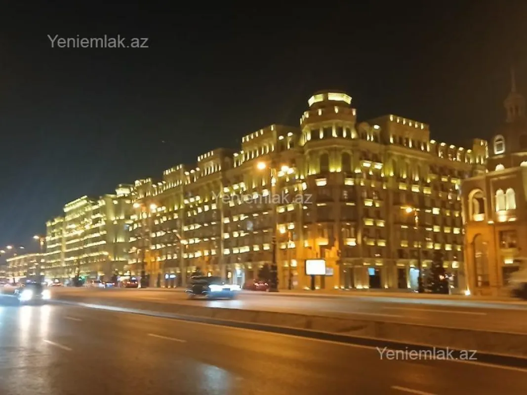 Satılır 3 otaqlı yeni tikili 100 m²