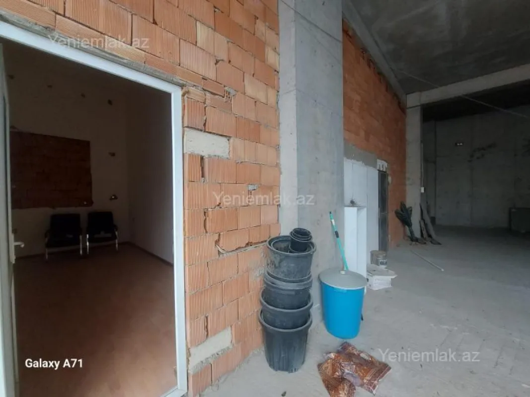 Satılır 7 otaqlı obyekt 204 m²