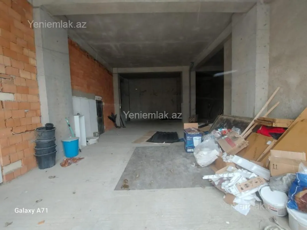 Satılır 7 otaqlı obyekt 204 m²