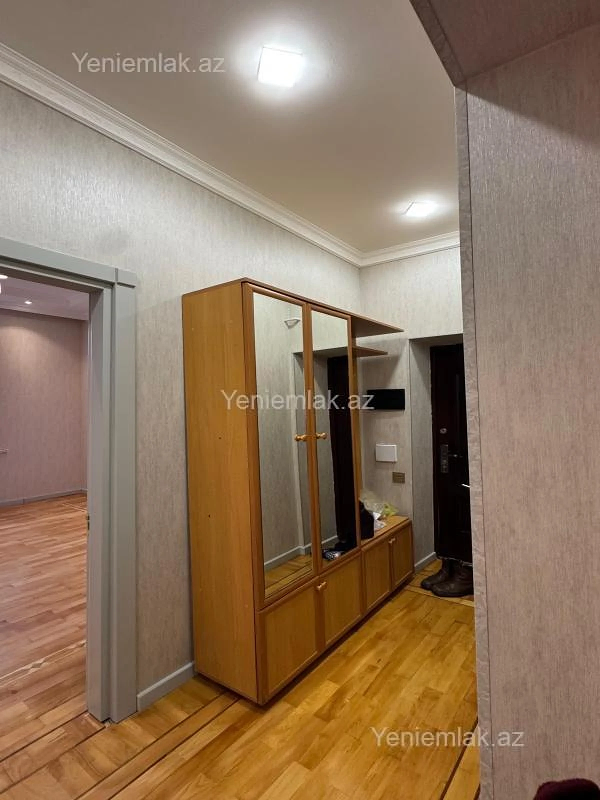 Satılır 3 otaqlı köhnə tikili 78 m²