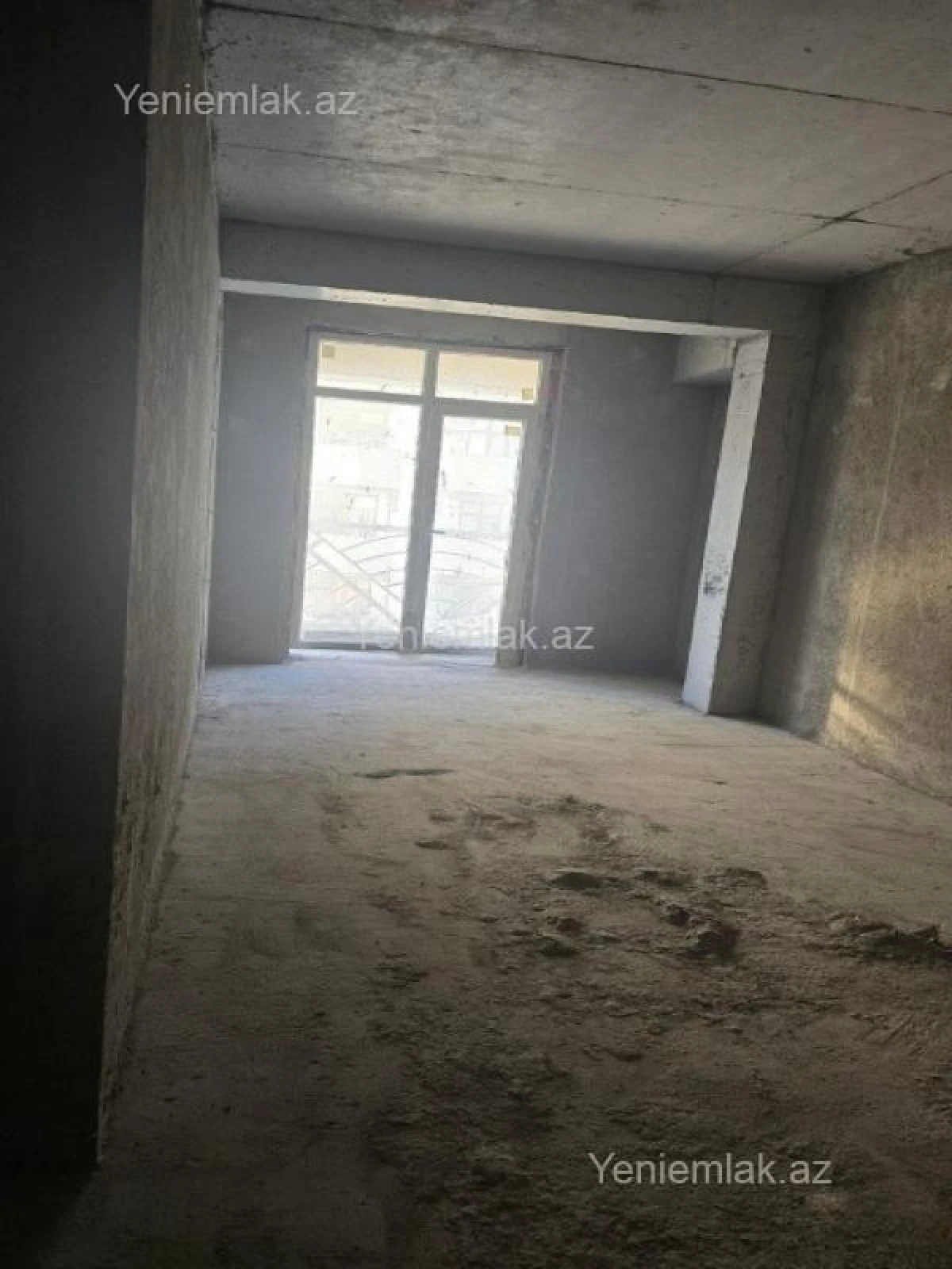 Satılır 4 otaqlı yeni tikili 195 m²