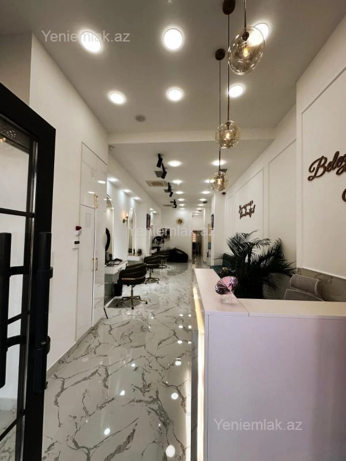 Satılır 4 otaqlı obyekt 60 m²