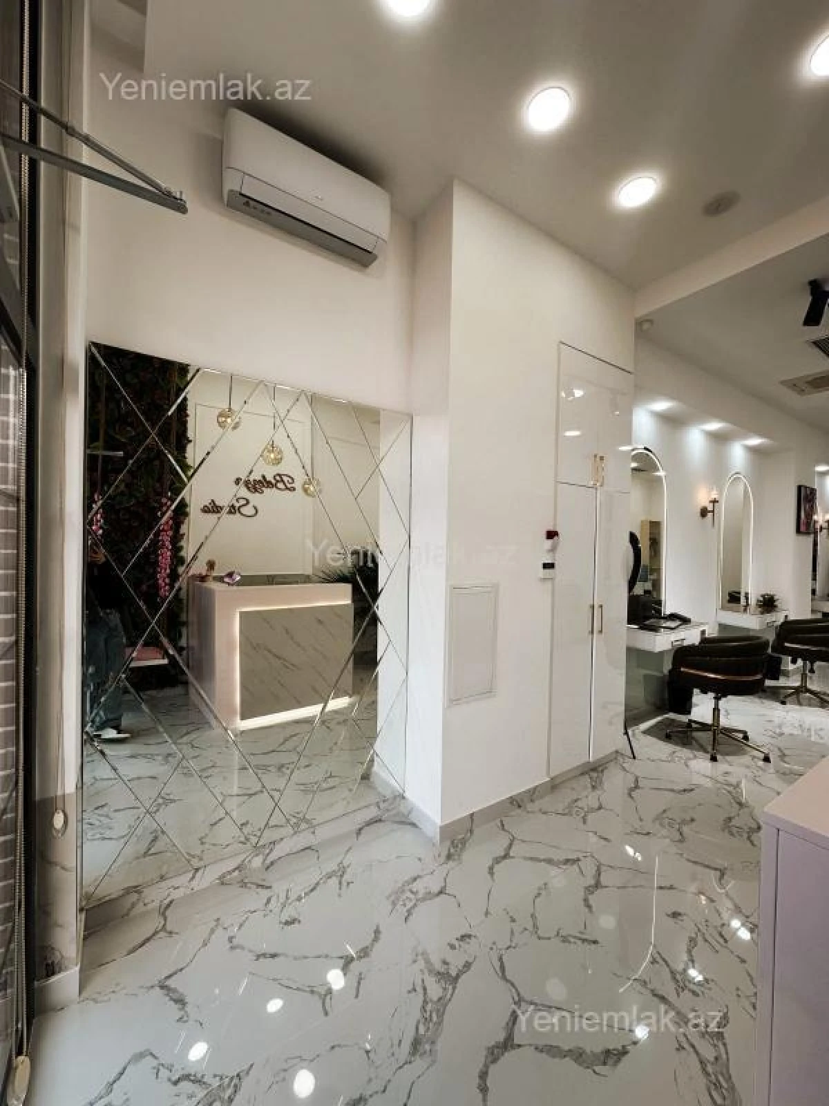 Satılır 4 otaqlı obyekt 60 m²