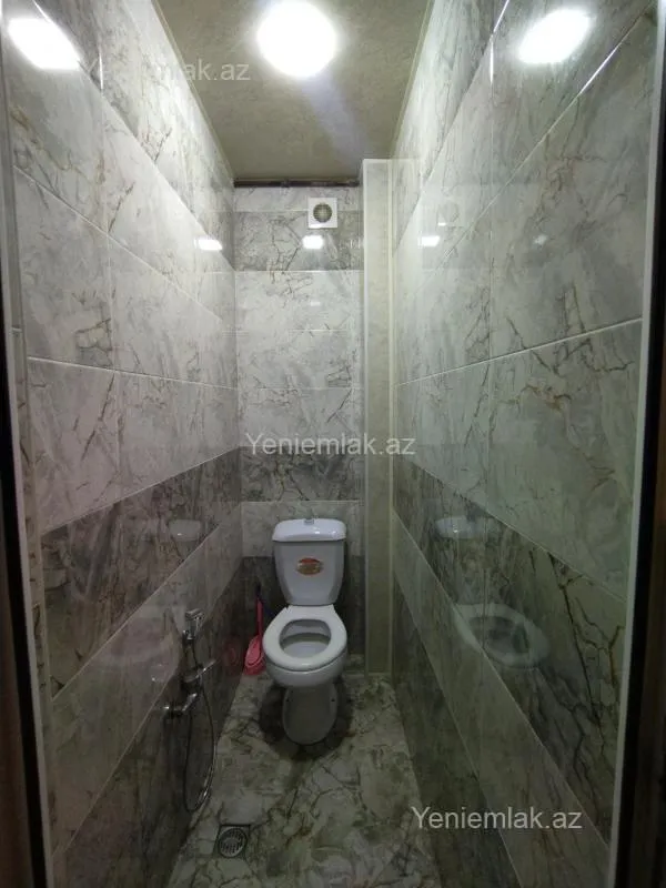 Satılır 3 otaqlı köhnə tikili 76 m²