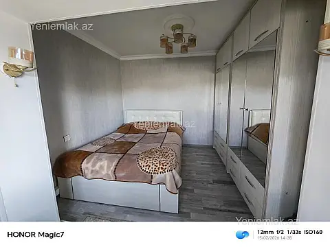 Satılır 3 otaqlı köhnə tikili 70 m² — Bakı, Binəqədi 3 otaq 70.00 m²