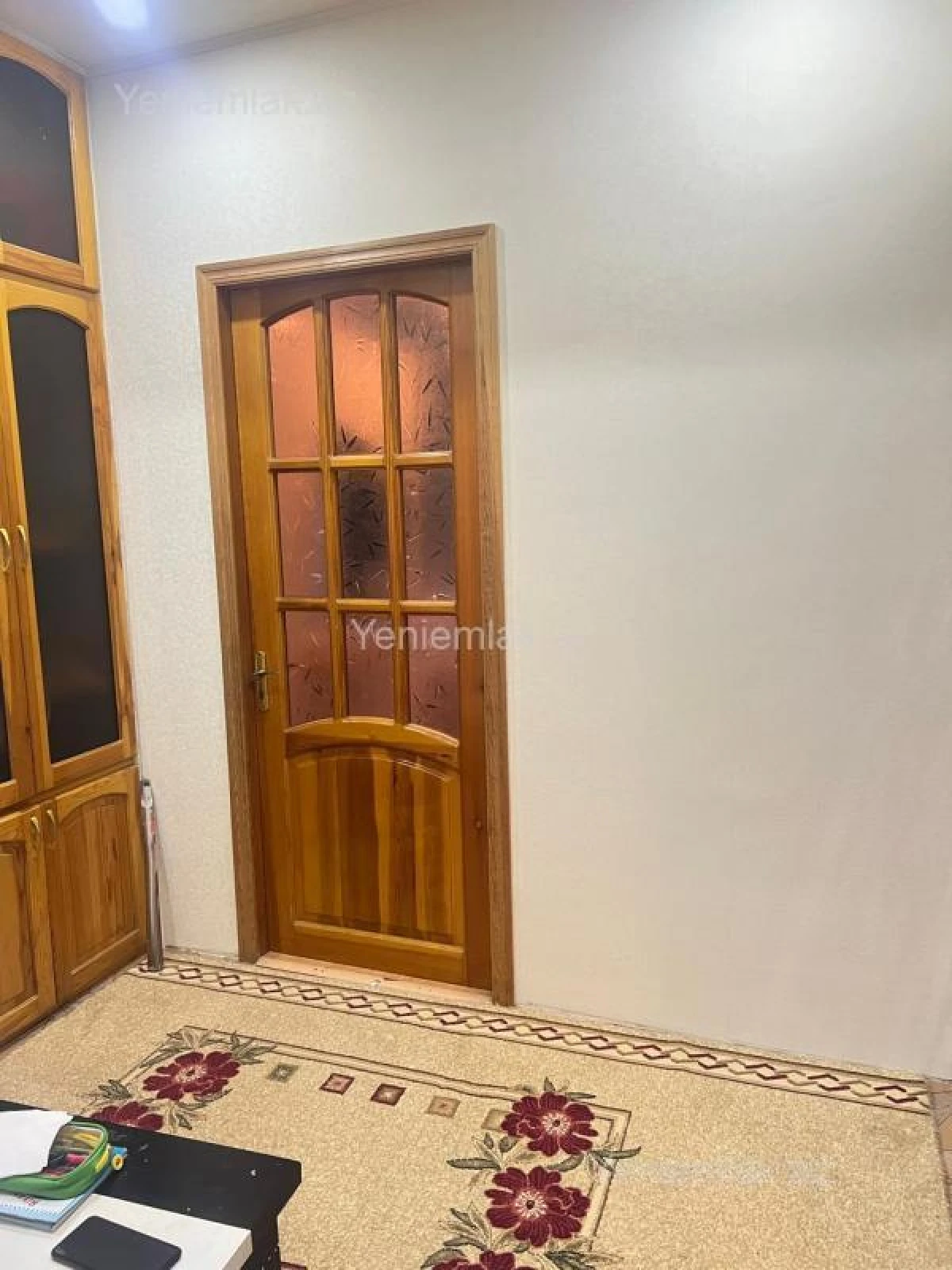 Satılır 2 otaqlı köhnə tikili 70 m²
