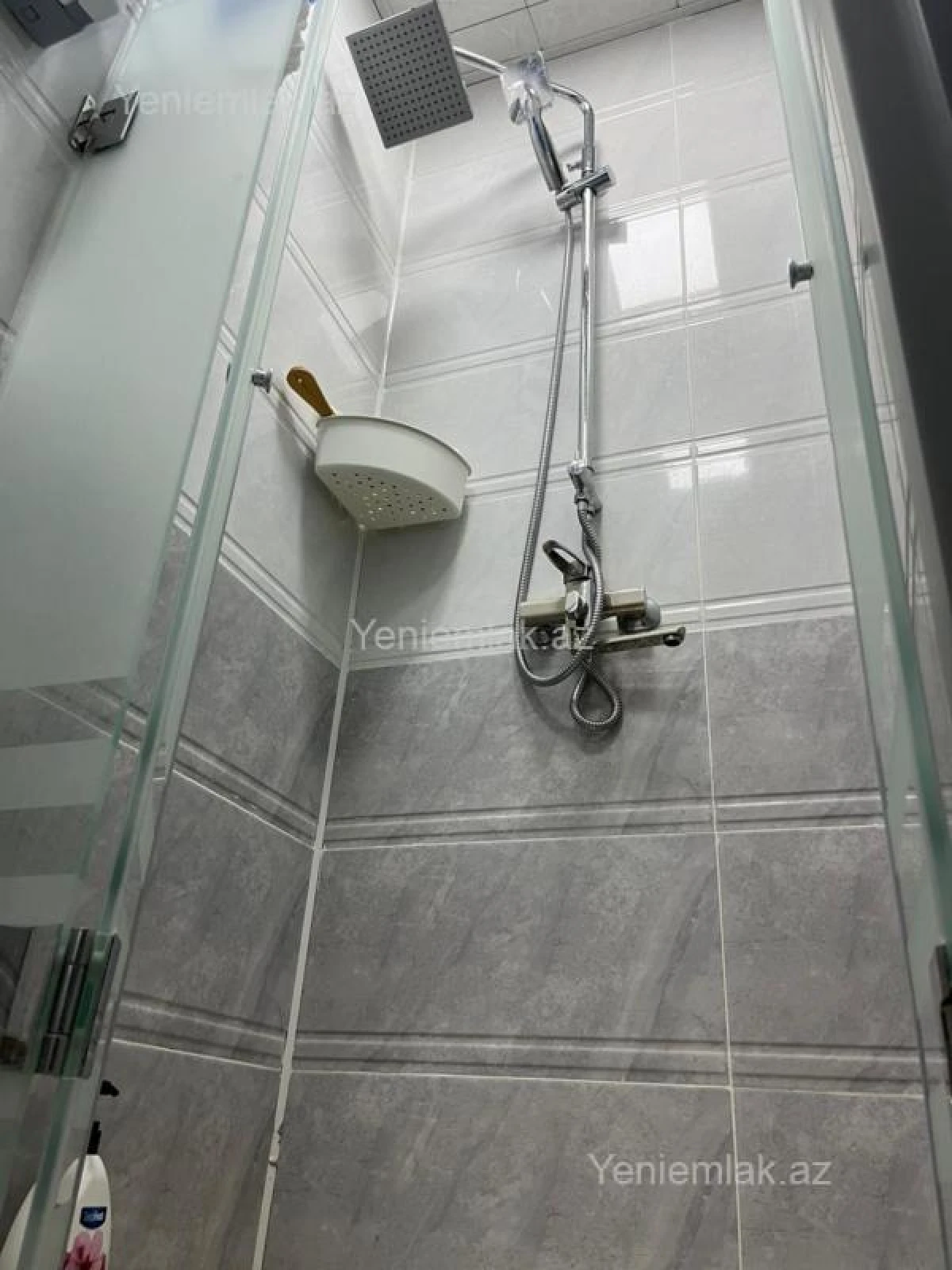 Satılır 1 otaqlı köhnə tikili 32 m²