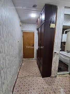 Satılır 1 otaqlı köhnə tikili 32 m²