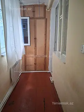 Satılır 1 otaqlı köhnə tikili 32 m²