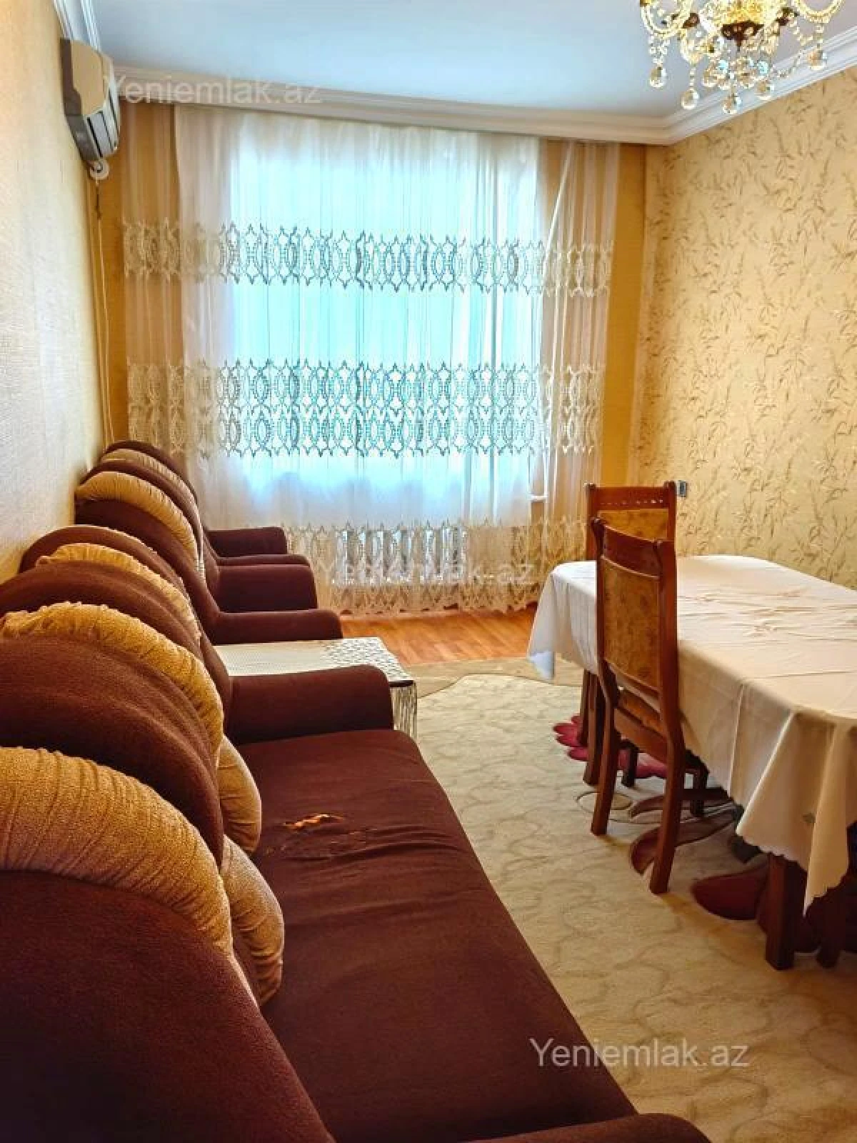 Satılır 4 otaqlı köhnə tikili 100 m²